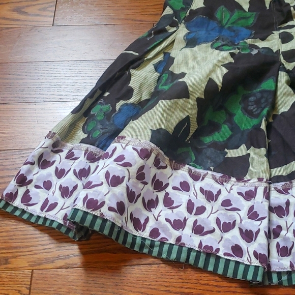 Vintage Floral Skirt One Step - Picture 2 of 16